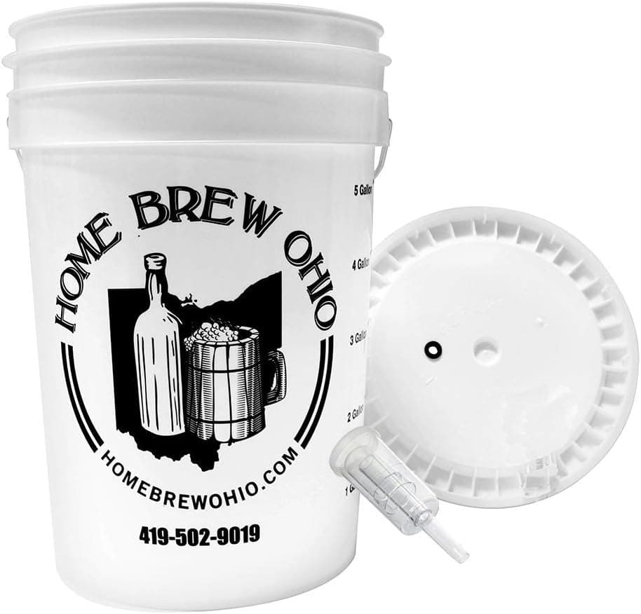 Home Brew Ohio 6.5 Gallon Fermenting Bucket with Grommeted Lid and Airlock